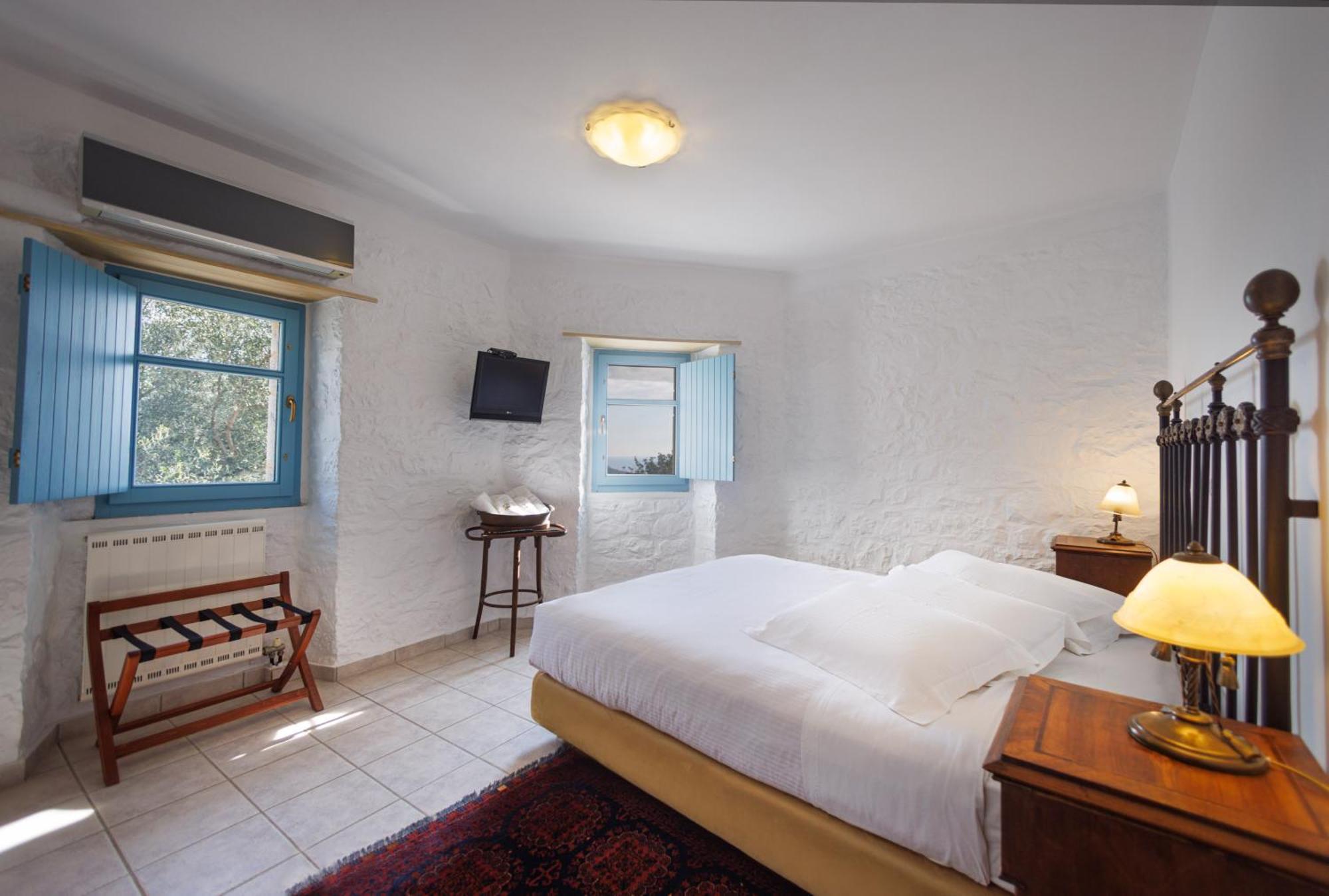 Lithos Stone Suites 阿里奥波利斯 客房 照片